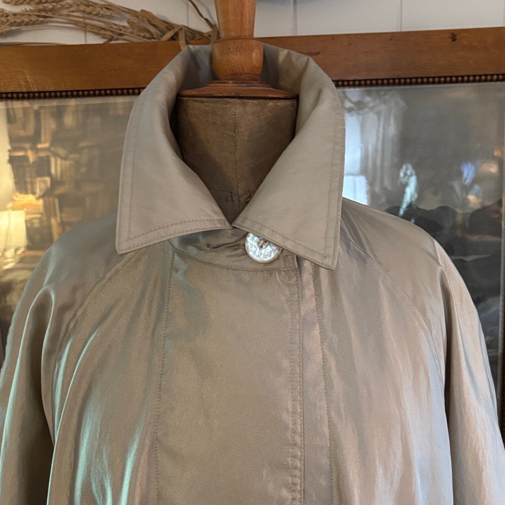 Women’s champagne color nylon raincoat